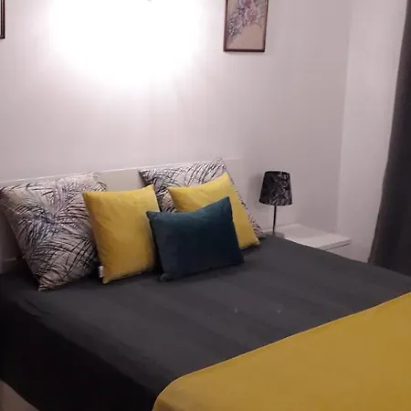 Apartment T1 - Orlamar *
